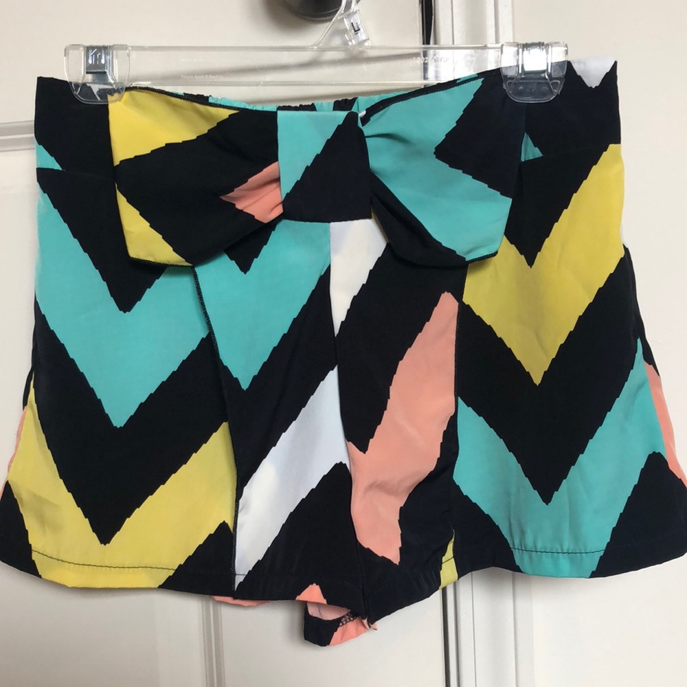 Dressy boutique shorts with front bow